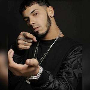 Meet your Posher, Jose